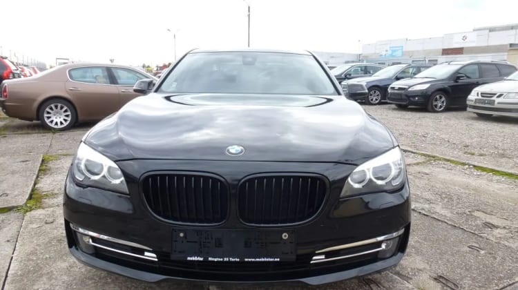 BMW 730