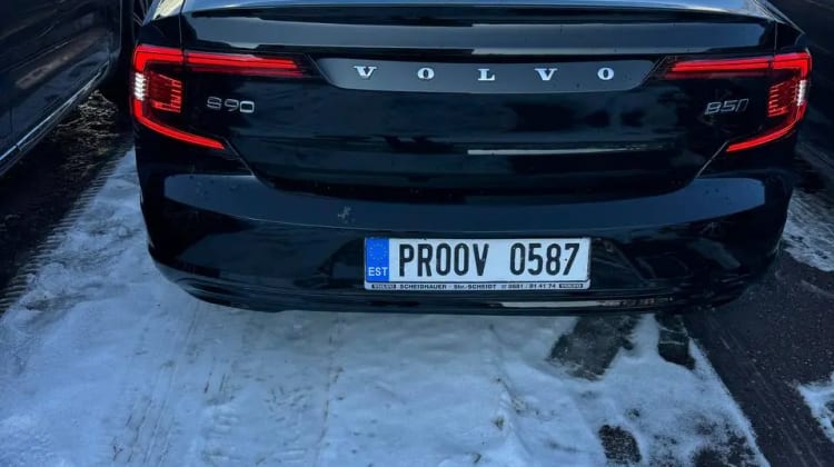 Volvo S90