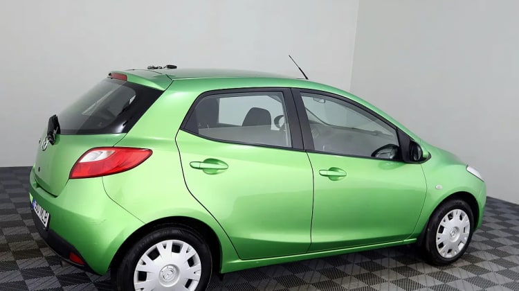 Mazda 2