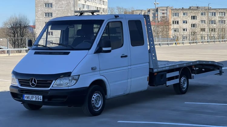 Mercedes-Benz Sprinter