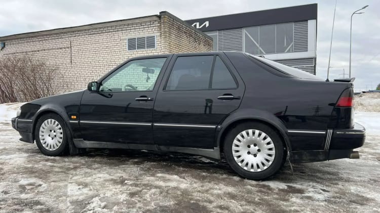 Saab 9000