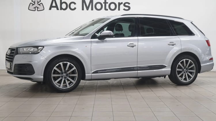 Audi Q7 preview