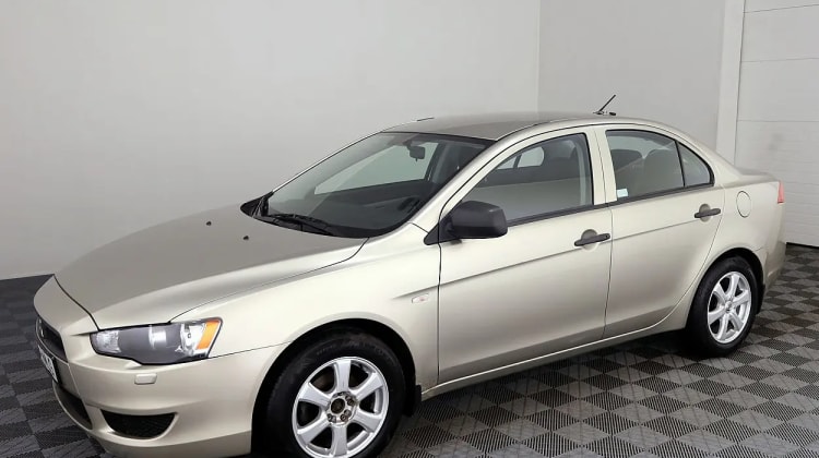 Mitsubishi Lancer