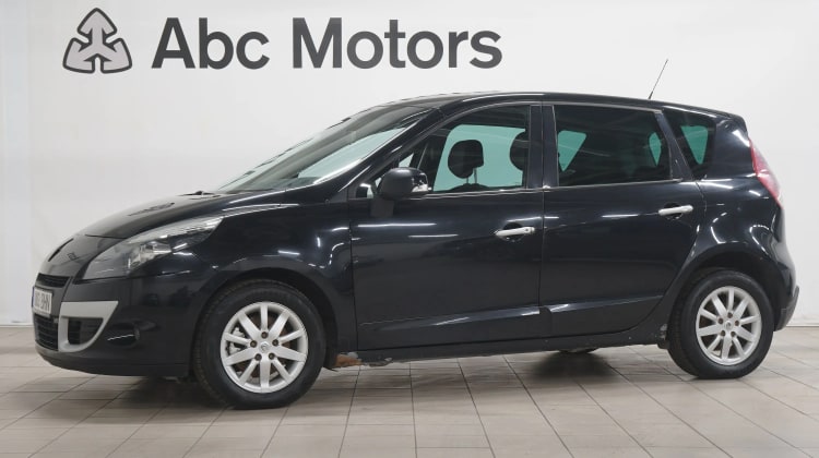 Renault Megane preview