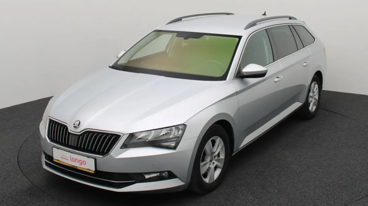 Skoda Superb preview