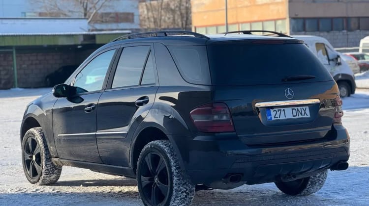 Mercedes-Benz ML 320