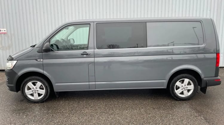 Volkswagen Transporter preview
