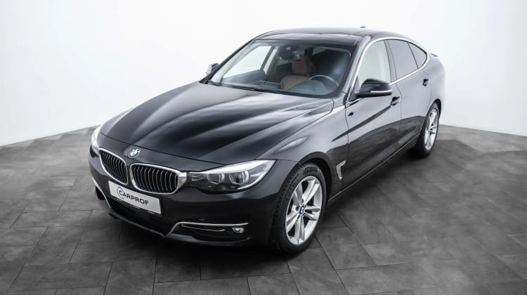 BMW 320 preview