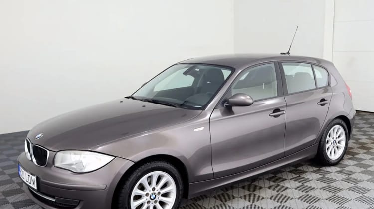 BMW 118