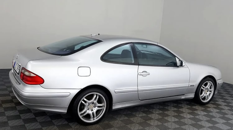 Mercedes-Benz CLK 320