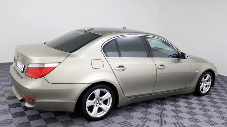 BMW 520