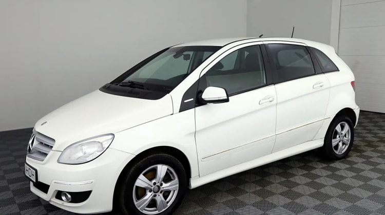 Mercedes-Benz B 170
