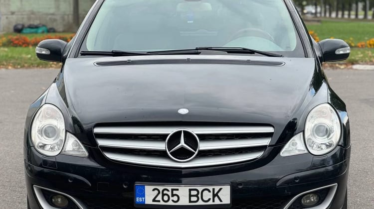 Mercedes-Benz R 320