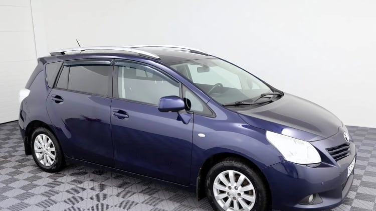 Toyota Verso preview