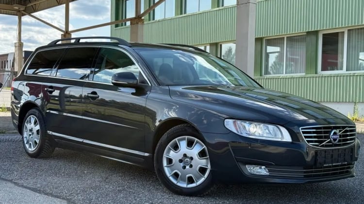 Volvo V70 preview