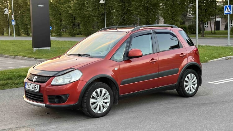 Suzuki SX4