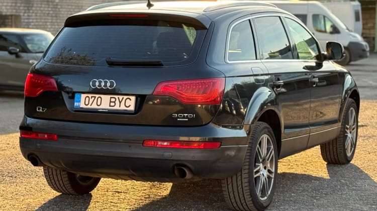 Audi Q7