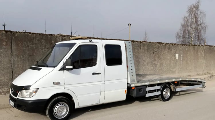 Mercedes-Benz Sprinter