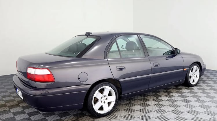Opel Omega