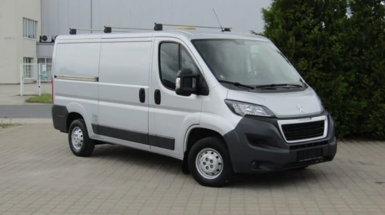 Peugeot Boxer preview