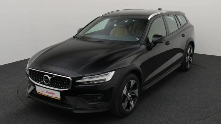 Volvo V60 Cross Country preview