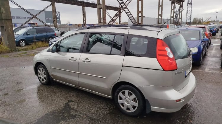 Mazda 5