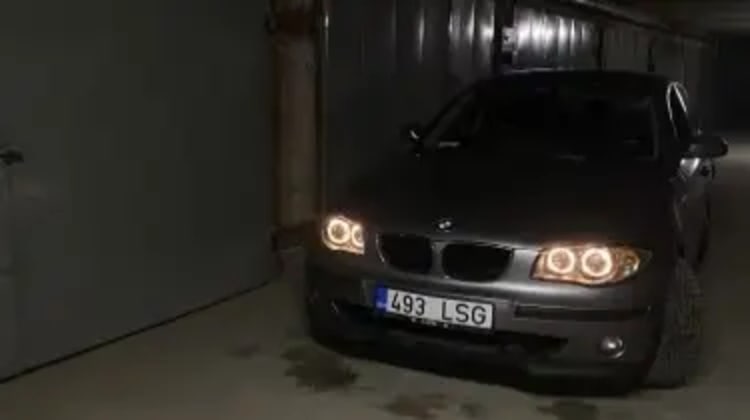 BMW 118