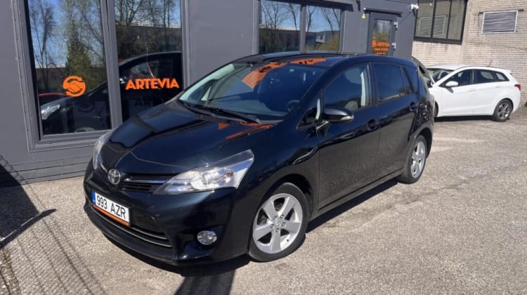 Toyota Verso preview