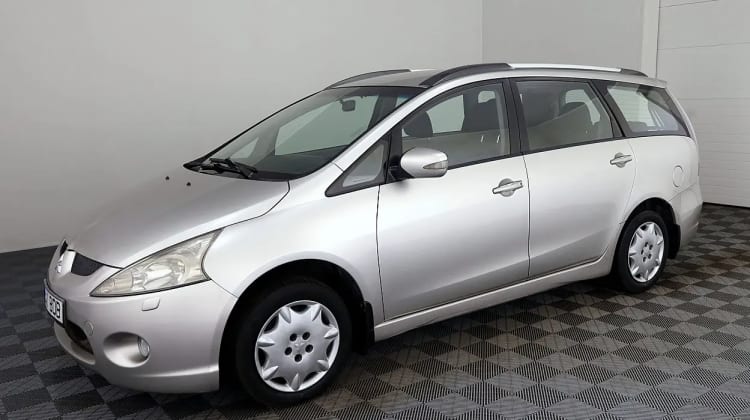 Mitsubishi Grandis