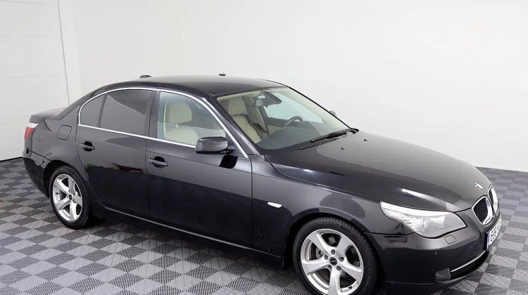BMW 520 preview