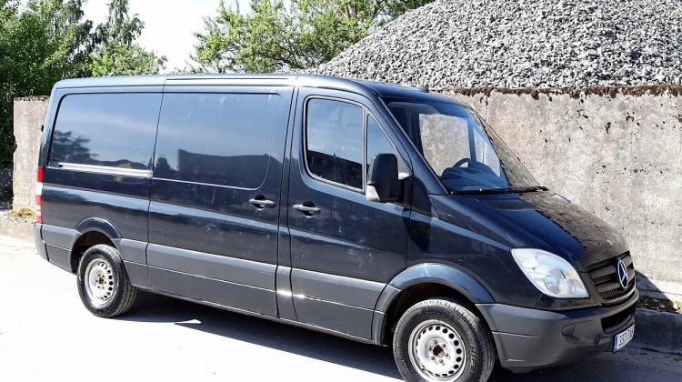 Mercedes-Benz Sprinter preview