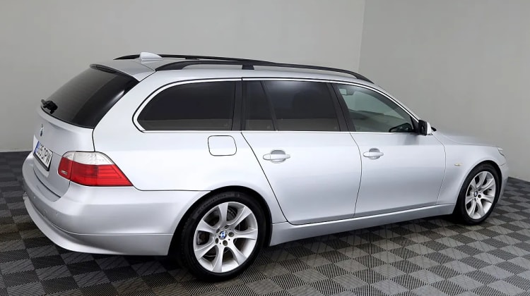 BMW 520
