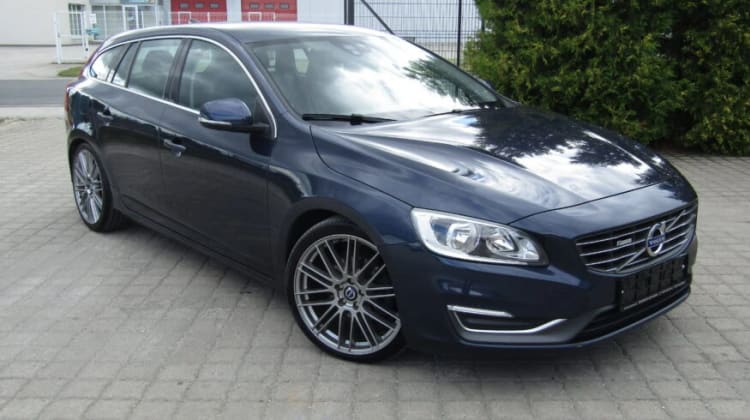 Volvo V60 preview