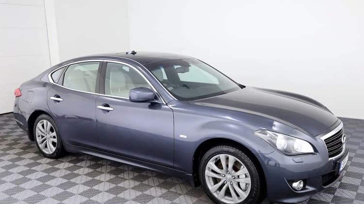 Infiniti M35