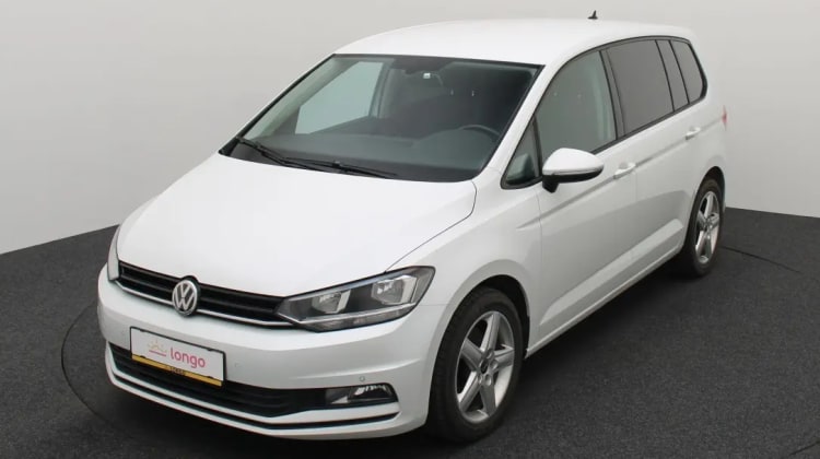 Volkswagen Touran preview
