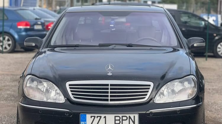 Mercedes-Benz S 400
