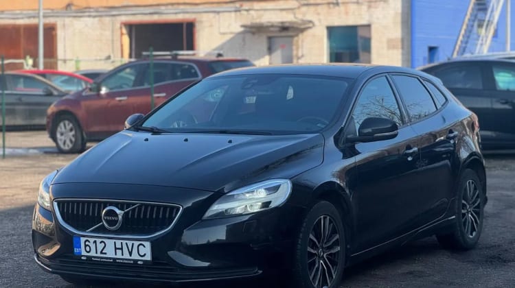 Volvo V40
