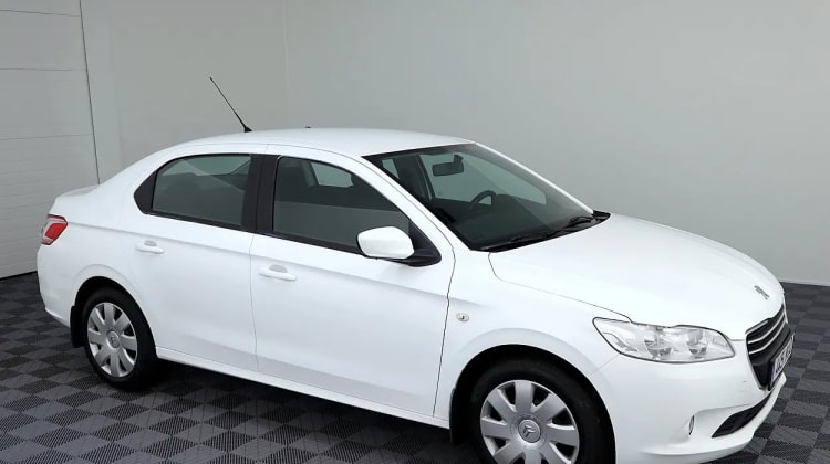 Peugeot 301 preview