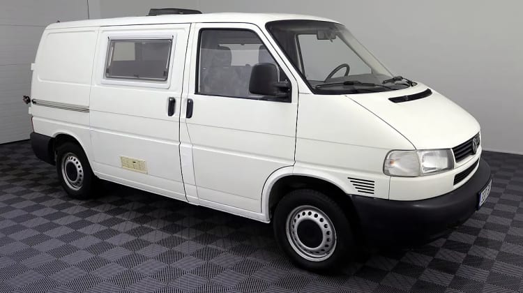 Volkswagen Transporter preview