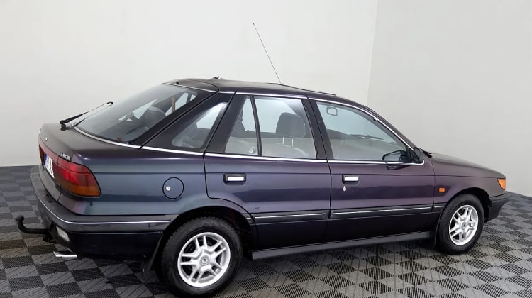 Mitsubishi Lancer