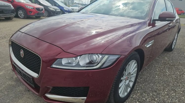 Jaguar XF preview