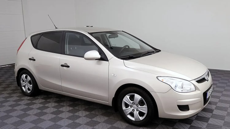 Hyundai i30 preview