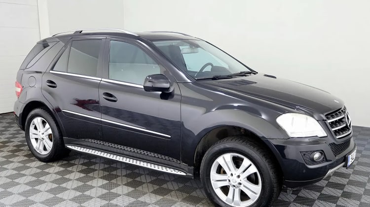Mercedes-Benz ML 300