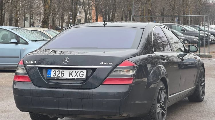 Mercedes-Benz S 500