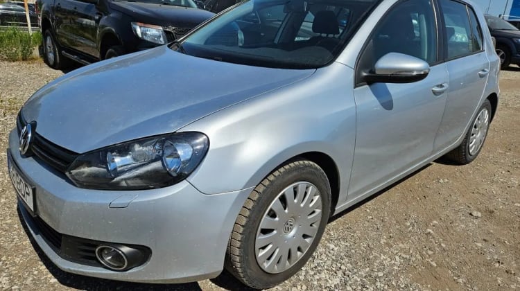 Volkswagen Golf preview