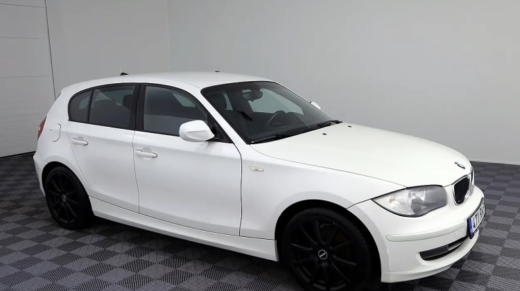 BMW 116 preview