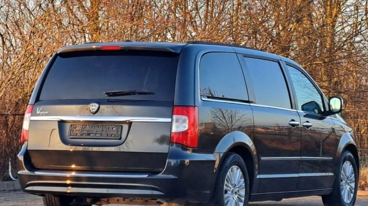 Lancia Voyager