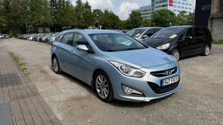 Hyundai i40 preview