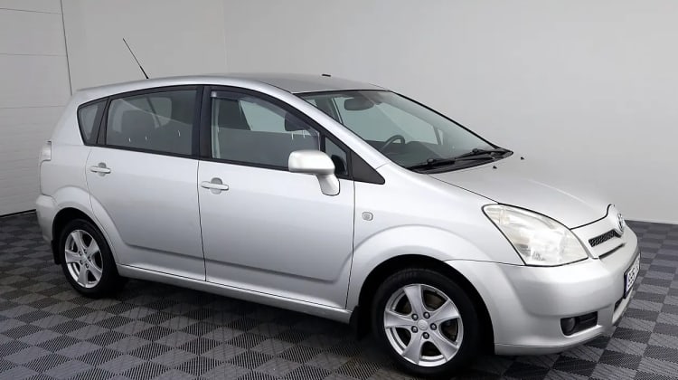 Toyota Corolla Verso preview