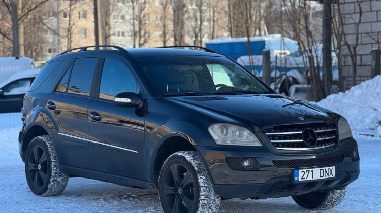 Mercedes-Benz ML 320